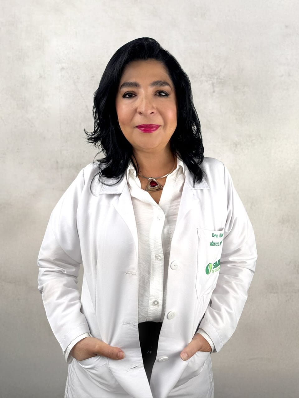 Dra. Lorena Gia Pontón en consulta
